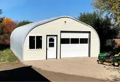 A Model 25' x 13' x 34'