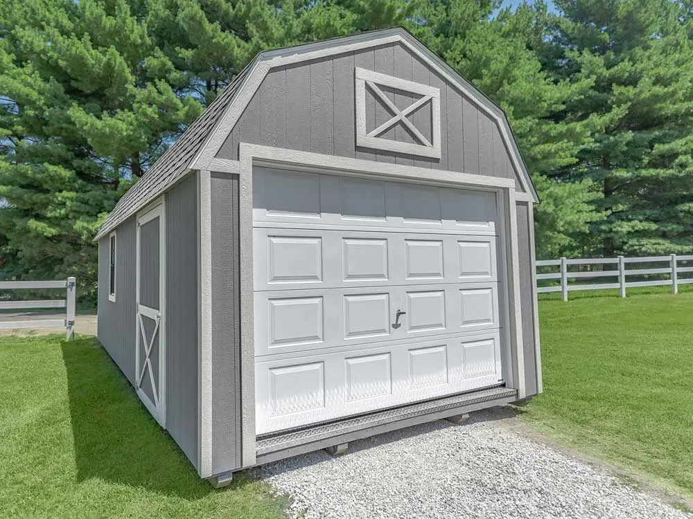 Barn Garage view 4